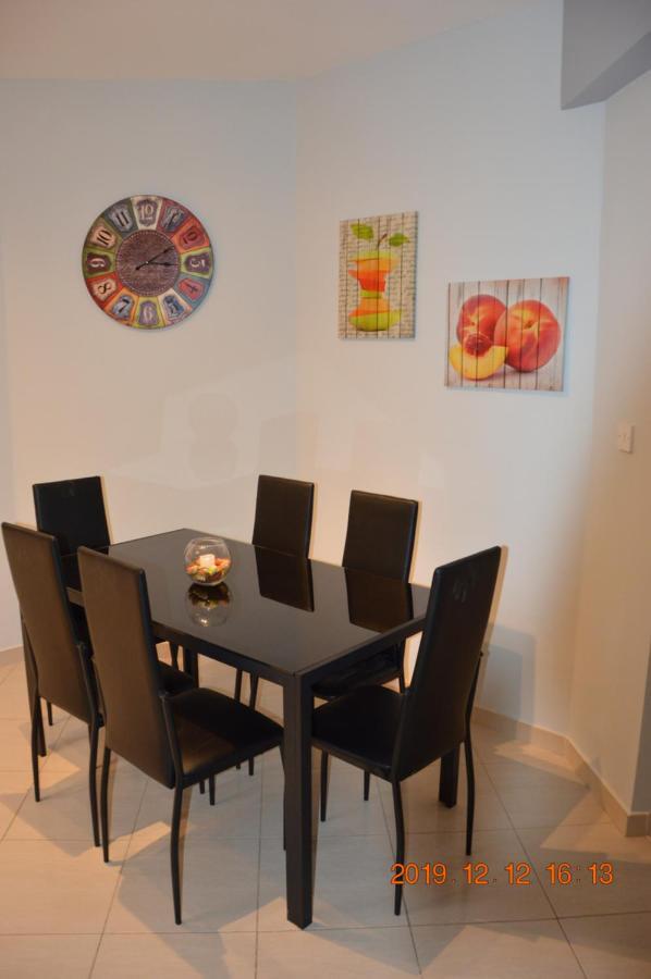 Luxury Apartment Paphos Luaran gambar